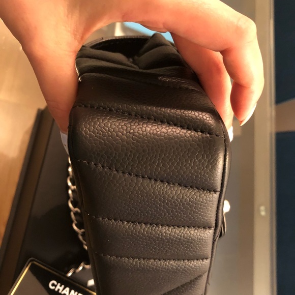 Chanel mini classic flap bag (square) in Chevron - Picture 6 of 8